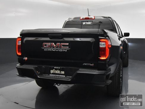 Used 2024 GMC Canyon AT4 w/ Technology Package AWD/4WD image 6