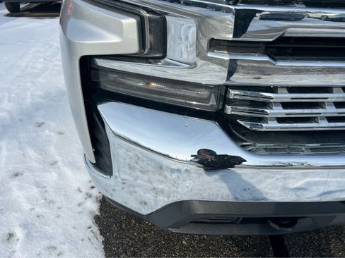Used 2019 Chevrolet Silverado 1500 LT w/ All-Star Edition image 3
