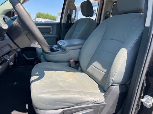Used 2016 RAM 1500 Classic SLT RWD image 18