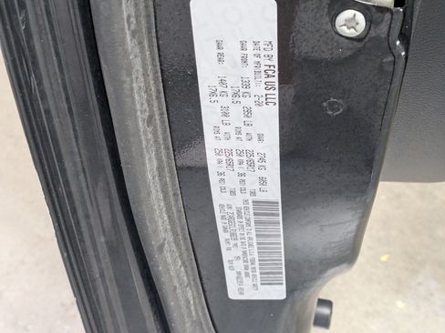 Used 2020 Dodge Grand Caravan GT FWD image 27