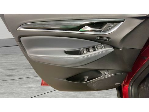 Used 2024 Buick Enclave Premium image 10