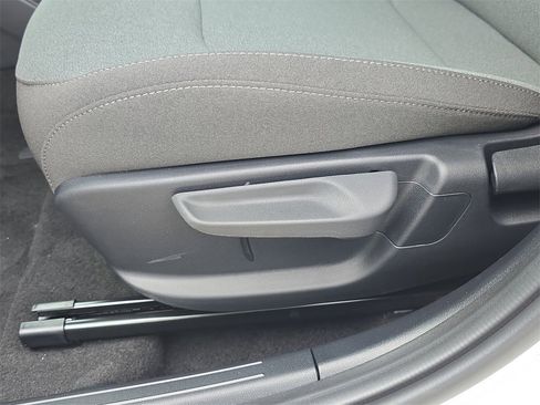 New 2025 Kia K4 LXS image 22