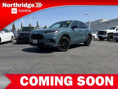 Used 2023 Honda HR-V Sport image 2