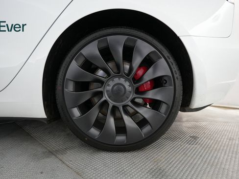 Used 2023 Tesla Model 3 Performance image 19