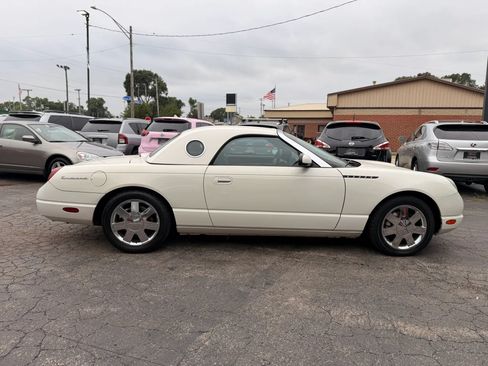 Used 2002 Ford Thunderbird RWD image 13