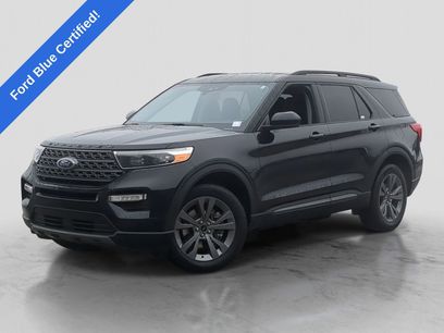 Certified 2022 Ford Explorer XLT w/ XLT Sport Appearance Package