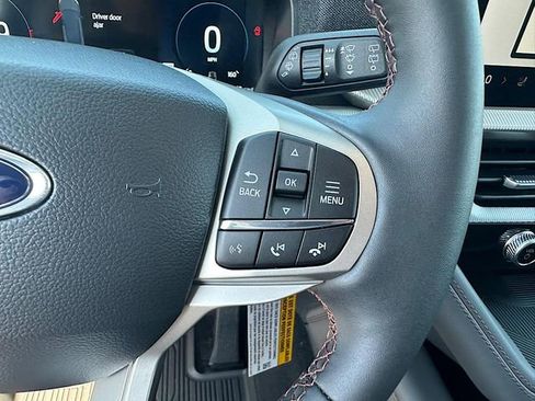 New 2025 Ford Explorer Active w/ Active Comfort Package image 22
