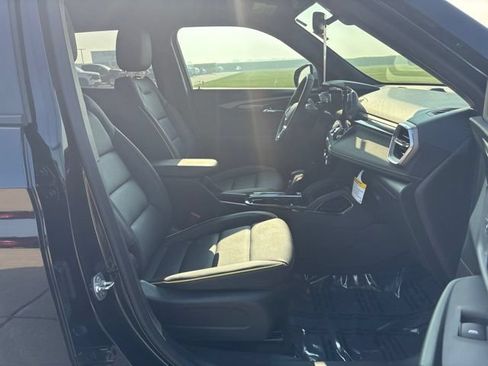 Used 2025 Chevrolet TrailBlazer ACTIV w/ Convenience Package AWD/4WD image 21
