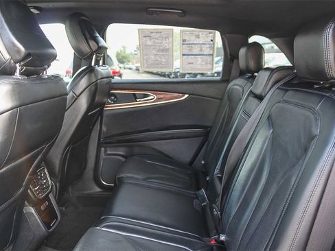 Used 2020 Lincoln Nautilus Reserve w/ Equipment Group 201A image 23