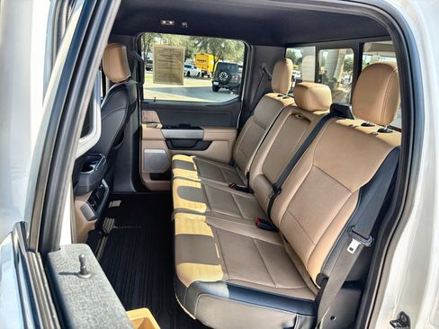 Certified 2022 Ford F150 Lariat AWD/4WD image 21