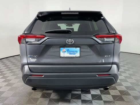 Used 2024 Toyota RAV4 XLE image 9