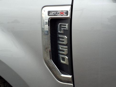 Used 2021 Ford F350 XL w/ STX Appearance Package AWD/4WD image 10