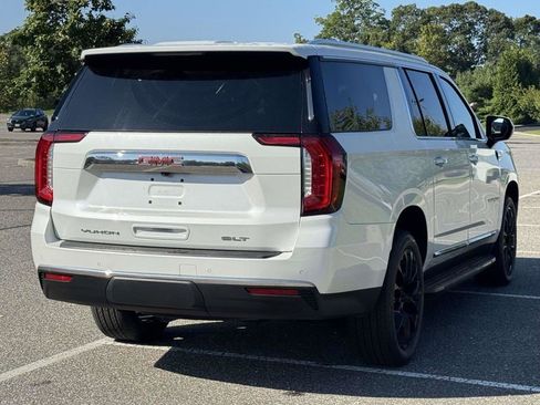 Certified 2023 GMC Yukon XL SLT image 7