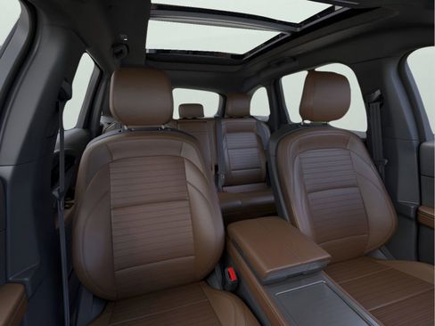 New 2026 Lincoln Nautilus Reserve w/ Jet Appearance Package AWD/4WD image 10