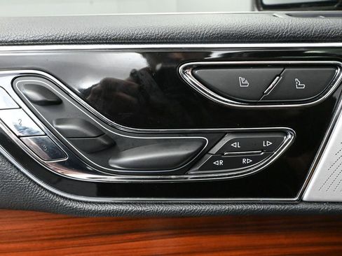 Used 2024 Lincoln Navigator Reserve w/ Equipment Group 201A image 21