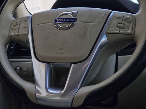 Used 2015 Volvo XC70 T6 AWD/4WD image 30