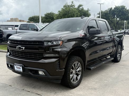 Used 2019 Chevrolet Silverado 1500 RST AWD/4WD image 8