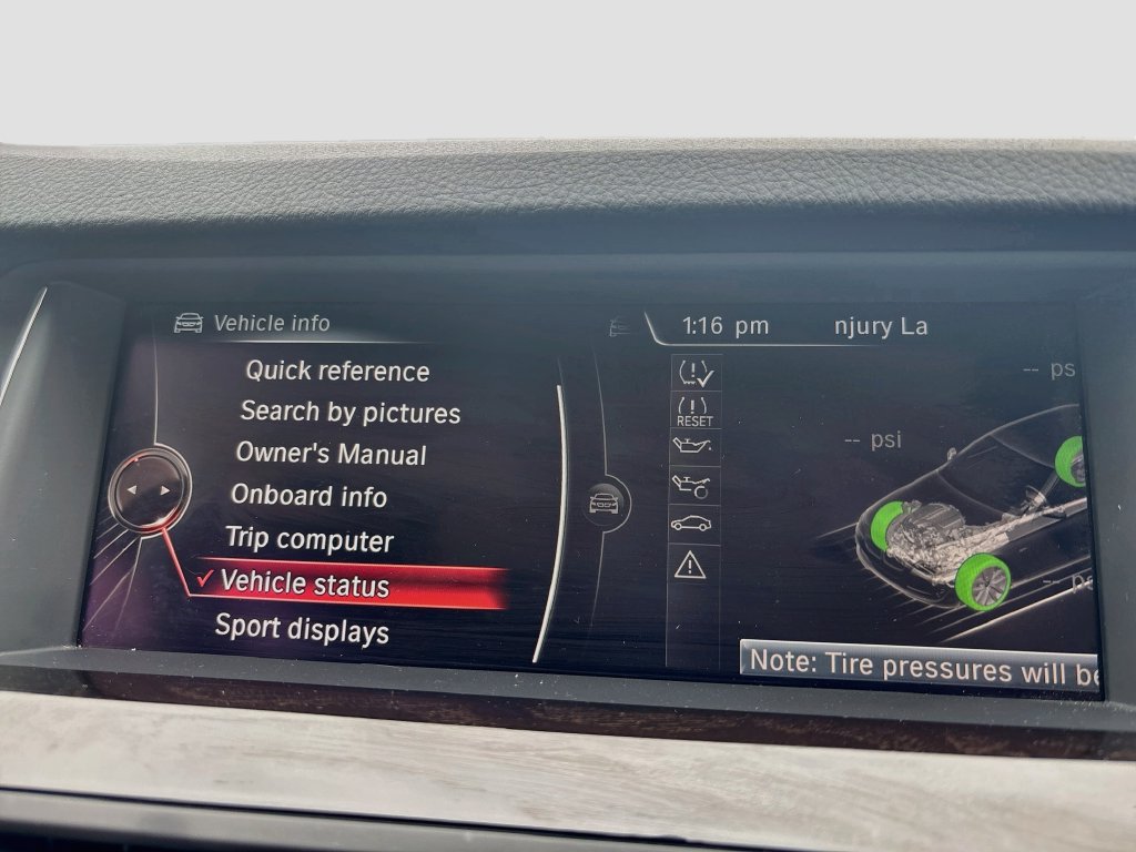Used 2015 BMW 528i xDrive Sedan AWD/4WD image 28