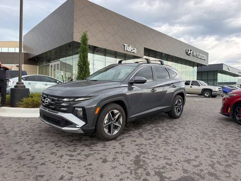 Certified 2026 Hyundai Tucson SEL FWD image 1