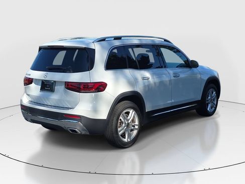 Used 2020 Mercedes-Benz GLB 250 image 8