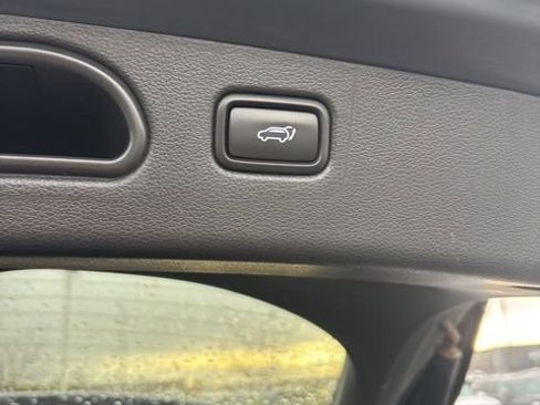 Used 2021 Hyundai Tucson Ultimate w/ Cargo Package image 37