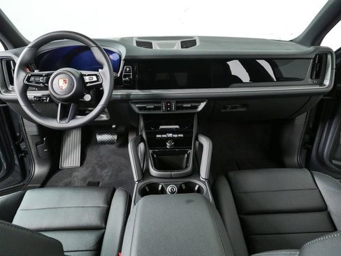 New 2026 Porsche Cayenne AWD/4WD image 19