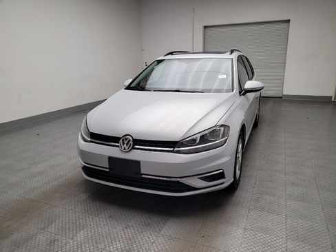 Used 2018 Volkswagen Golf SE image 15