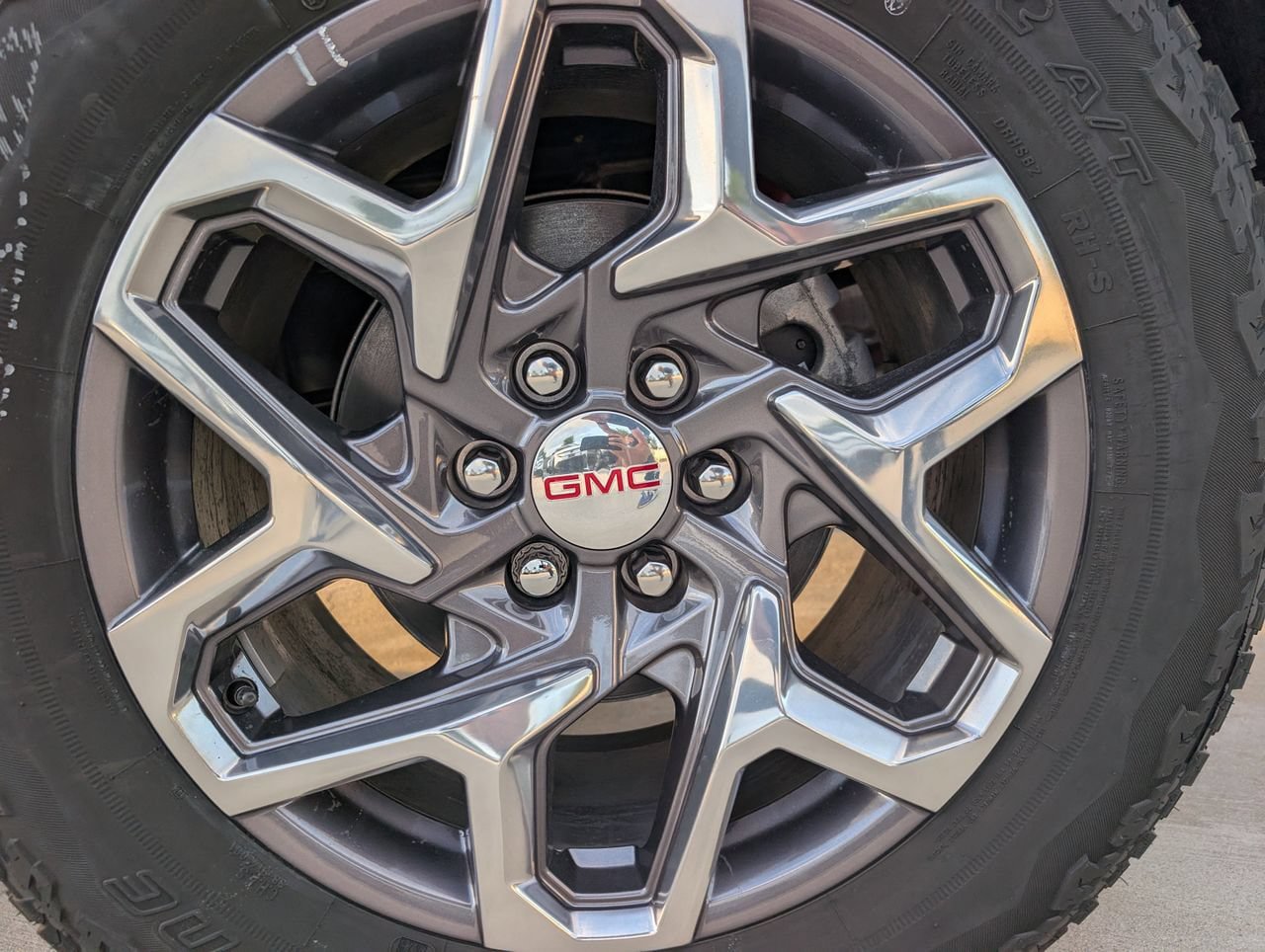 New 2026 GMC Sierra 1500 SLE AWD/4WD image 6