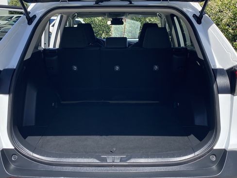 Certified 2024 Toyota RAV4 LE AWD/4WD image 21