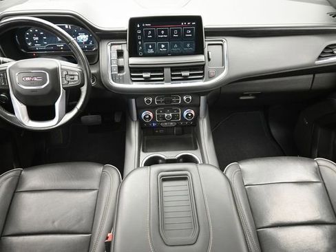 Used 2022 GMC Yukon SLT w/ SLT Premium Package image 22