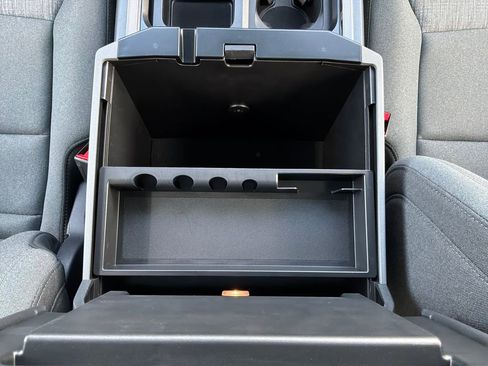 New 2025 Ford F350 XLT w/ Black Appearance Package image 27