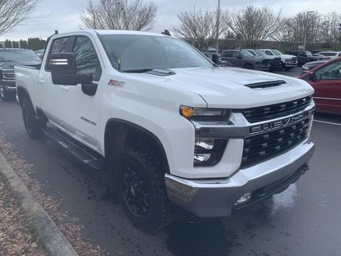 Used 2023 Chevrolet Silverado 2500 LT w/ Convenience Package image 5