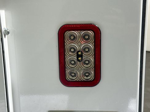 Used 2024 Chevrolet Silverado 2500 LT w/ Convenience Package image 33