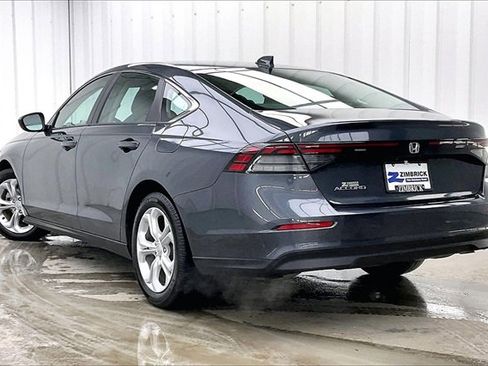 Used 2024 Honda Accord LX image 11