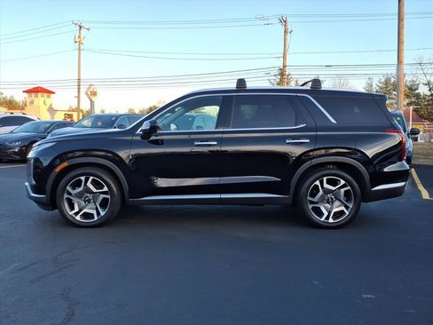 Used 2024 Hyundai Palisade SEL w/ Premium Package AWD/4WD image 2