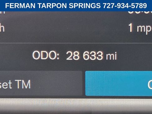 Certified 2023 Volvo XC40 B5 Plus AWD/4WD image 34