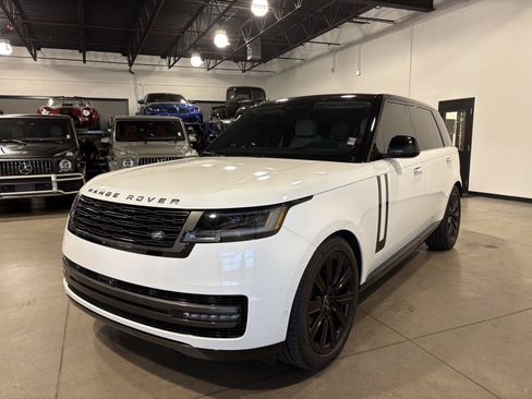 Used 2023 Land Rover Range Rover Long Wheelbase SE AWD/4WD image 7
