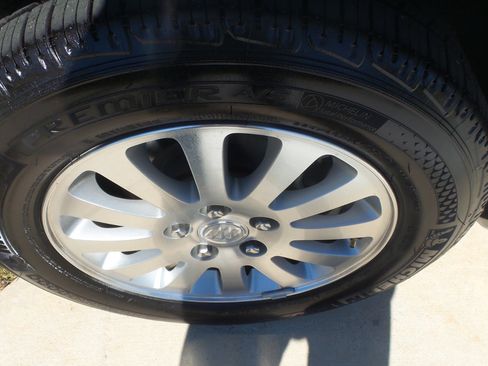 Used 2008 Buick Lucerne CX w/ Driver Confidence Package image 20