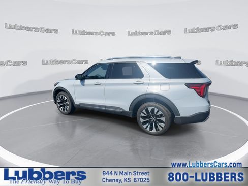 Used 2025 Ford Explorer Platinum w/ LUX Leather Package AWD/4WD image 6
