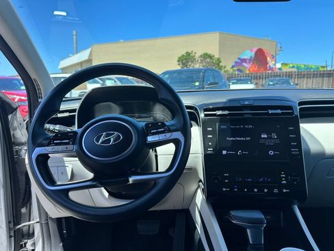Used 2024 Hyundai Tucson SEL AWD/4WD image 9