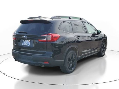 Used 2026 Subaru Ascent Premium w/ Premium Package AWD/4WD image 4