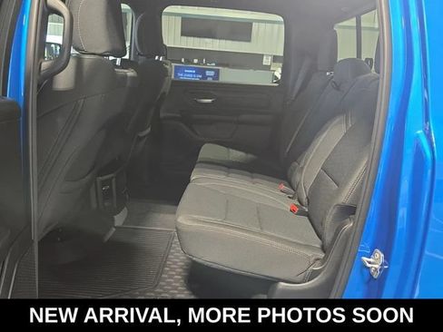 Used 2025 RAM 1500 Warlock AWD/4WD image 9
