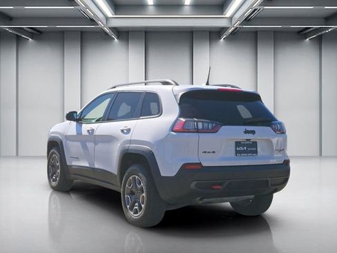 Used 2021 Jeep Cherokee Trailhawk AWD/4WD image 6