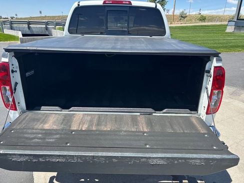 Used 2019 Nissan Frontier SV RWD image 25