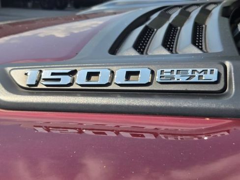 Used 2021 RAM 1500 Laramie w/ Sport Appearance Package AWD/4WD image 11