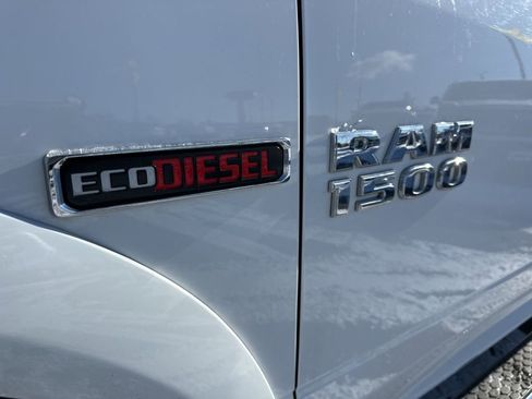 Used 2017 RAM 1500 Laramie w/ Convenience Group image 19