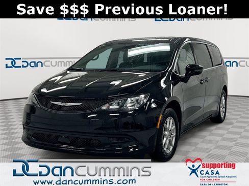 New 2025 Chrysler Voyager LX image 1