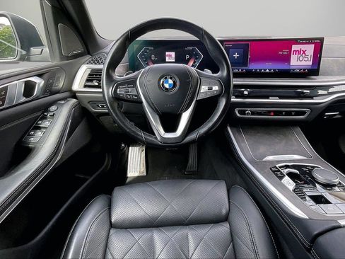 Used 2024 BMW X5 xDrive40i AWD/4WD image 12