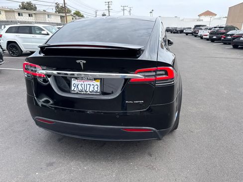 Used 2021 Tesla Model X Long Range AWD/4WD image 17