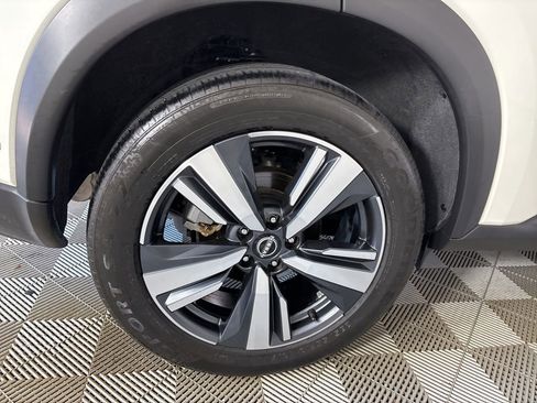 Used 2023 Nissan Rogue Platinum w/ Platinum Premium Package image 35